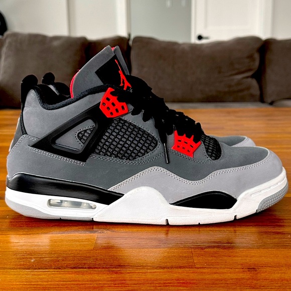 retro 4 infrared